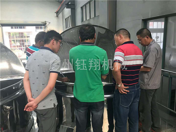 真空升降乳化機處理物料效果好的這兩大特點你了解了嗎？【鈺翔】